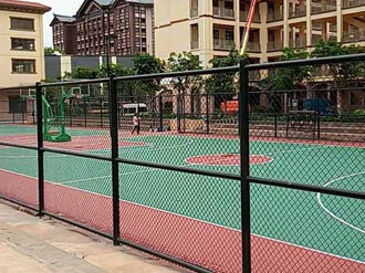 籃球場防護隔離圍網(wǎng)